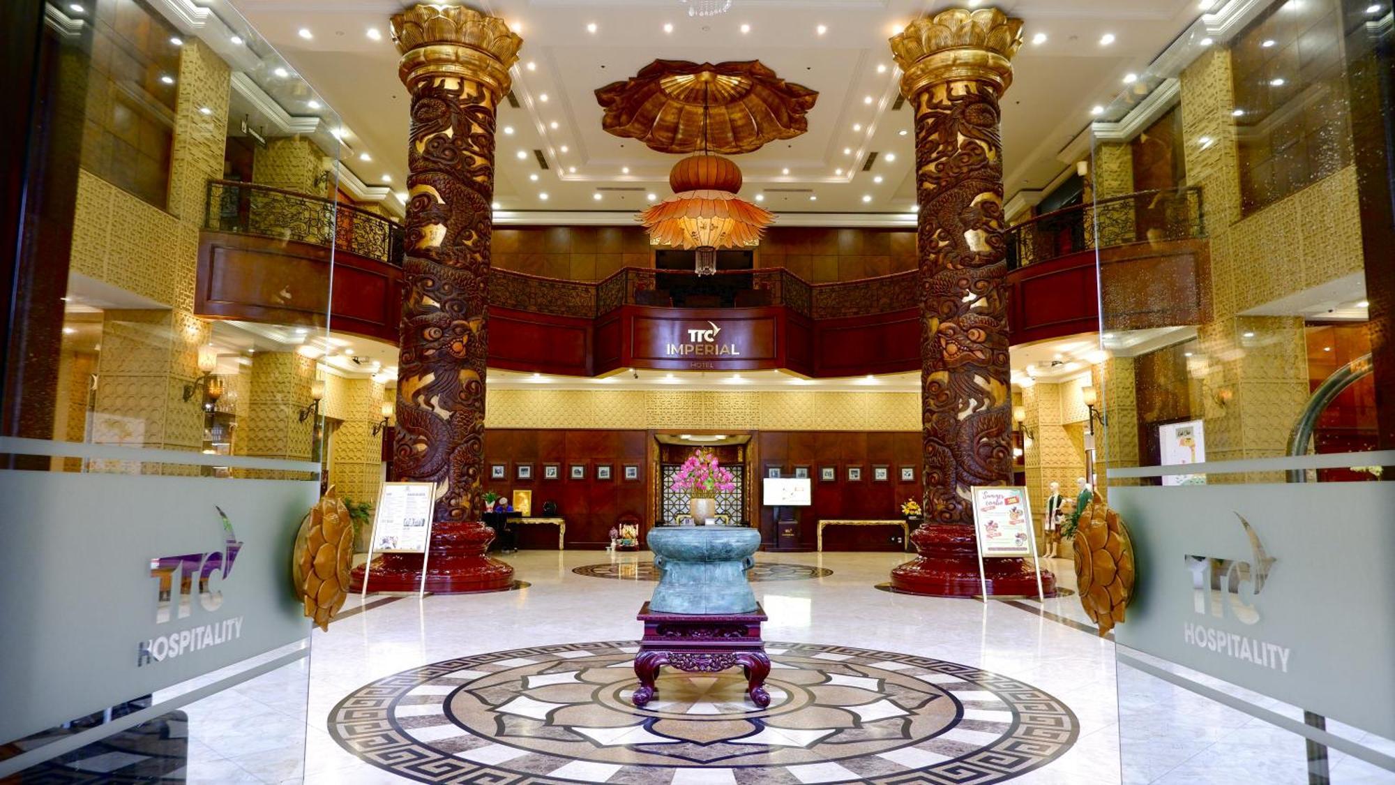 Imperial Hotel Hue Exterior foto